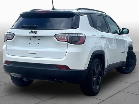 Used 2021 Jeep Compass Latitude FWD image 12