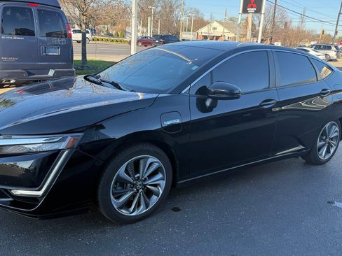 Used 2018 Honda Clarity Plug-In Hybrid image 7