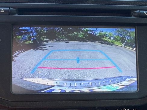 Used 2019 Toyota 4Runner TRD Off-Road Premium AWD/4WD image 11