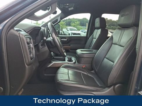 Used 2022 Chevrolet Silverado 3500 High Country w/ Technology Package AWD/4WD image 2