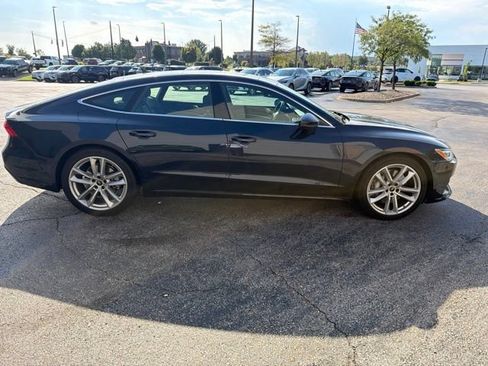 Used 2023 Audi A7 3.0T Premium w/ Convenience Package AWD/4WD image 2