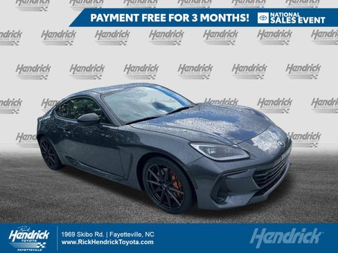 Used 2025 Subaru BRZ tS RWD image 1