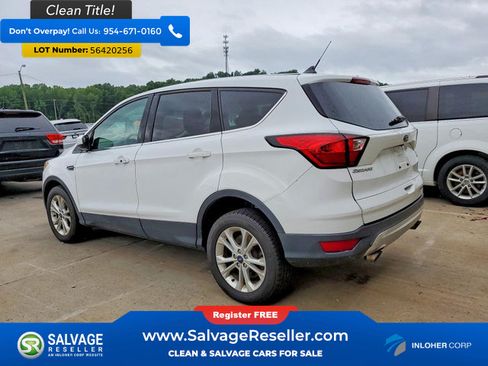 Used 2019 Ford Escape SE AWD/4WD image 3