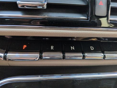 Used 2024 Lincoln Navigator Reserve AWD/4WD image 24