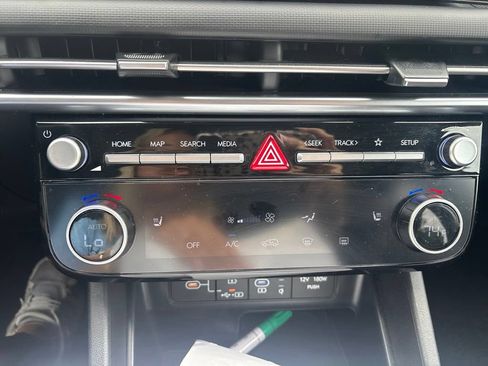 Used 2025 Hyundai Tucson SEL FWD image 37