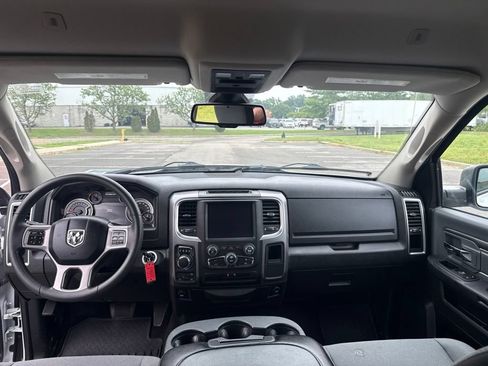 Used 2023 RAM 1500 Classic SLT w/ Electronics Group AWD/4WD image 15
