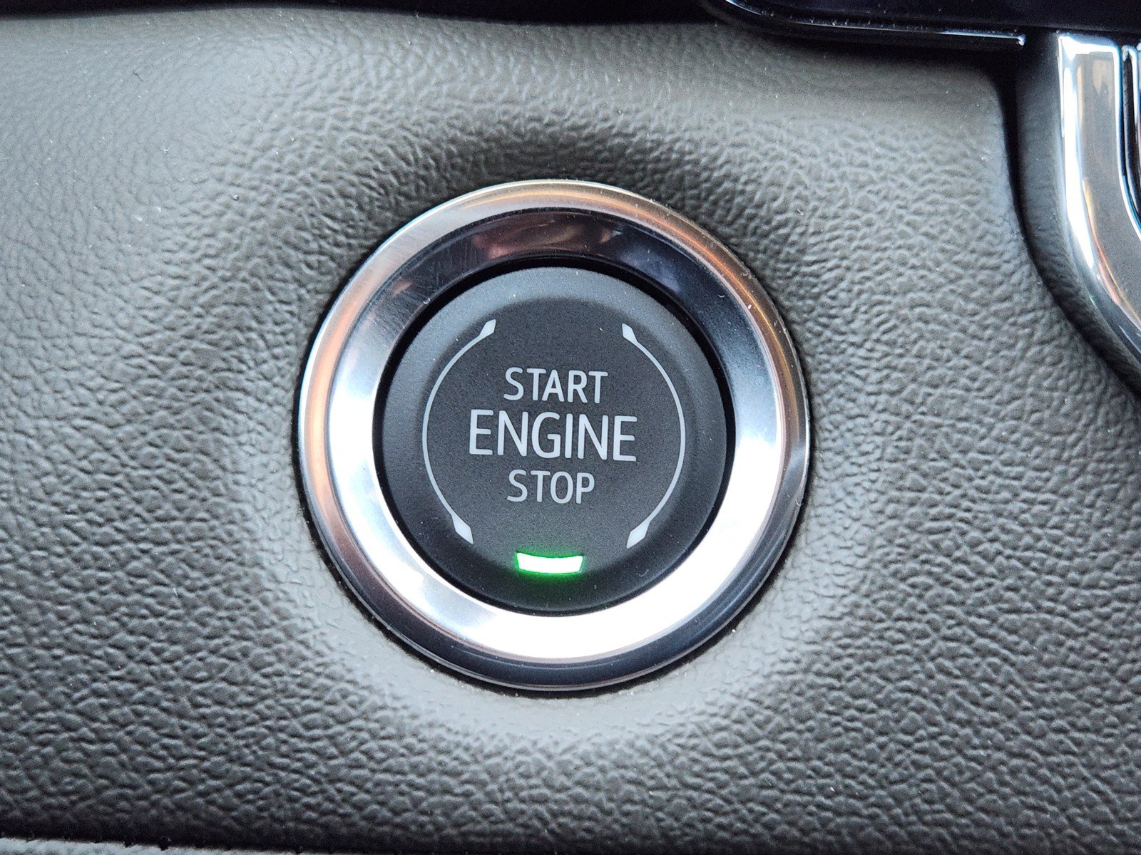 Used 2026 Chevrolet Colorado ZR2 AWD/4WD image 18