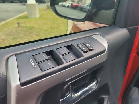 Used 2022 Toyota 4Runner SR5 Premium AWD/4WD image 11