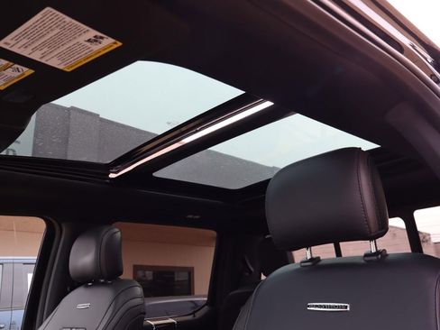 Used 2016 Ford F150 Platinum w/ Equipment Group 701A Luxury image 26