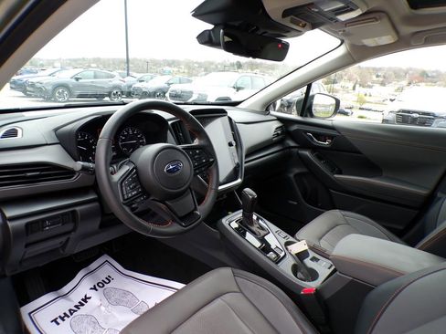 Used 2024 Subaru Crosstrek 2.5i Limited w/ Crosstrek Mirror Package image 15