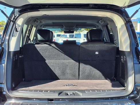 Used 2023 INFINITI QX80 Premium Select w/ All-Season Package image 6