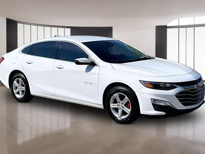 Used 2022 Chevrolet Malibu LS w/ Driver Confidence Package II