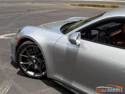 Used 2024 Porsche 911 GT3 RWD image 50