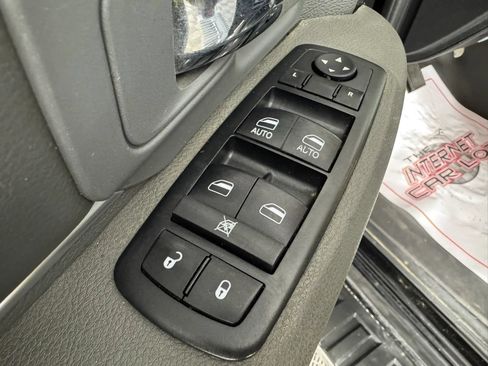 Used 2013 RAM 1500 Classic SLT w/ Big Horn Equipment Group AWD/4WD image 35