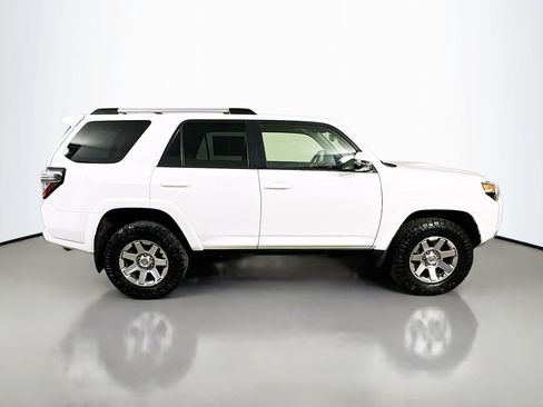Used 2016 Toyota 4Runner Trail Premium AWD/4WD image 7