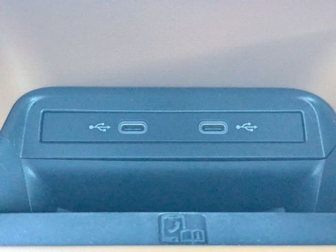 New 2025 Volkswagen ID. Buzz Pro S image 25