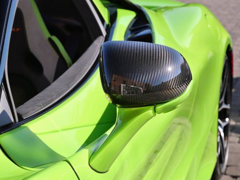 Used 2022 McLaren 765LT image 27