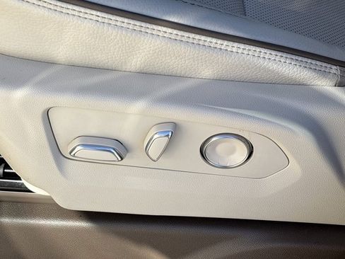 Used 2024 GMC Yukon Denali w/ Max Trailering Package image 24