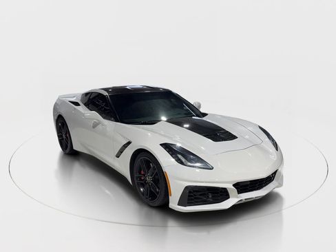 Used 2014 Chevrolet Corvette Premium Cpe w/ 3LT w/ 3LT Preferred Equipment Group image 2