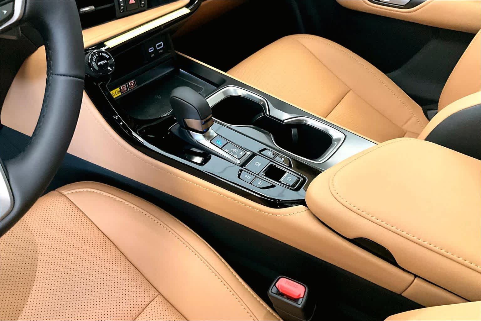 Used 2026 Lexus NX 350 AWD w/ Accessory Package (2T) image 16