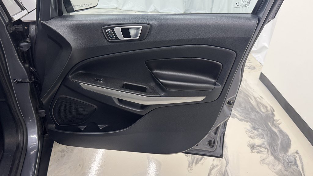 Used 2020 Ford EcoSport Titanium AWD/4WD image 26