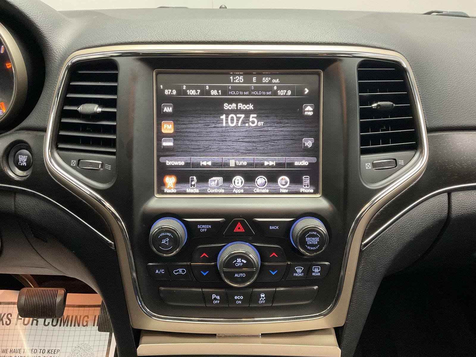 Used 2015 Jeep Grand Cherokee Limited AWD/4WD image 14