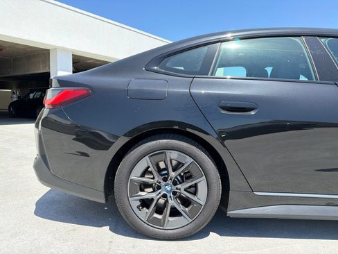 Certified 2023 BMW i4 eDrive40 RWD image 5