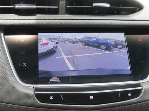 Used 2020 Cadillac XT5 Premium Luxury AWD/4WD image 18