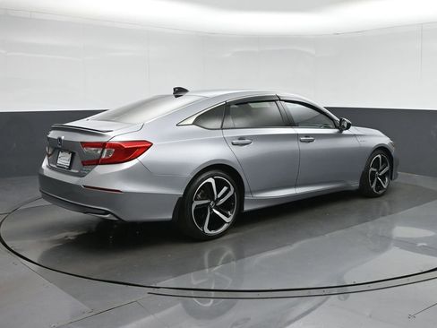 Used 2022 Honda Accord Sport image 7