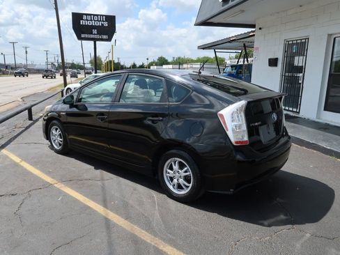 Used 2010 Toyota Prius FWD image 4
