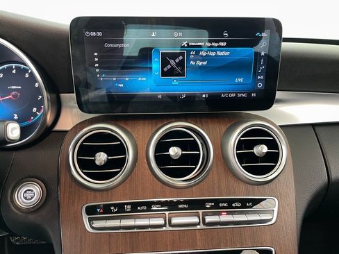 Used 2019 Mercedes-Benz C 300 4MATIC Sedan image 29