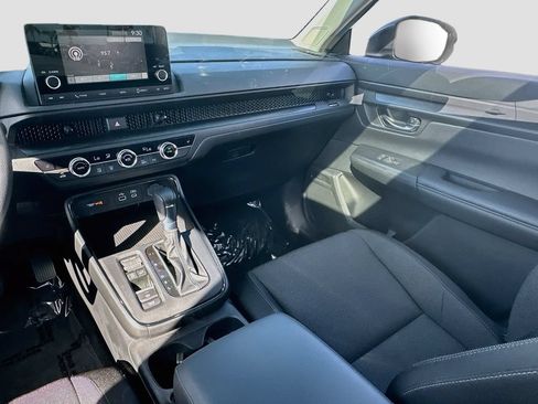 Used 2025 Honda CR-V EX image 23