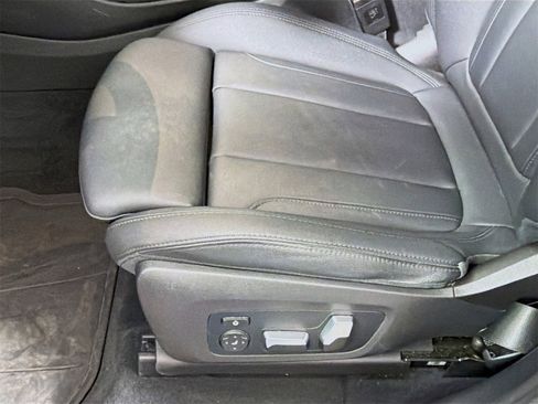 Used 2021 BMW X3 xDrive30i w/ Premium Package image 23