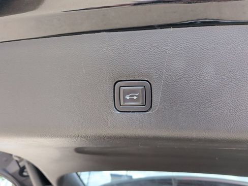 Used 2021 Chevrolet Traverse High Country w/ LPO, Floor Liner Package AWD/4WD image 49