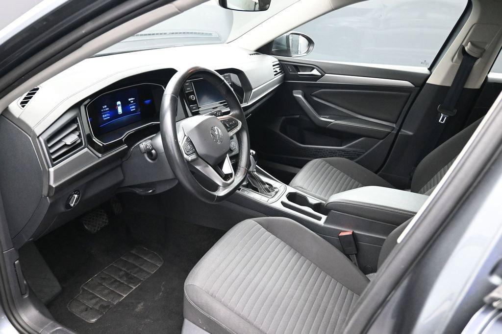 Used 2024 Volkswagen Jetta S FWD image 20