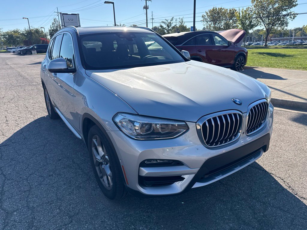Used 2021 BMW X3 xDrive30e w/ Convenience Package AWD/4WD image 3