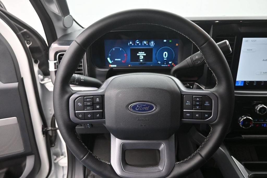 Certified 2025 Ford F350 Lariat w/ Lariat Ultimate Package AWD/4WD image 31
