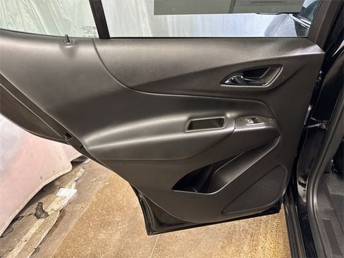 Certified 2024 Chevrolet Equinox LT image 22