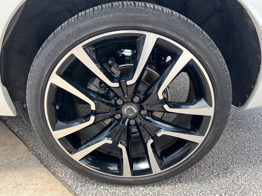 Used 2020 Volvo XC60 T5 Inscription w/ Protection Package Premier FWD image 9