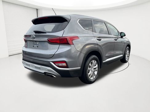 Used 2019 Hyundai Santa Fe SE image 5