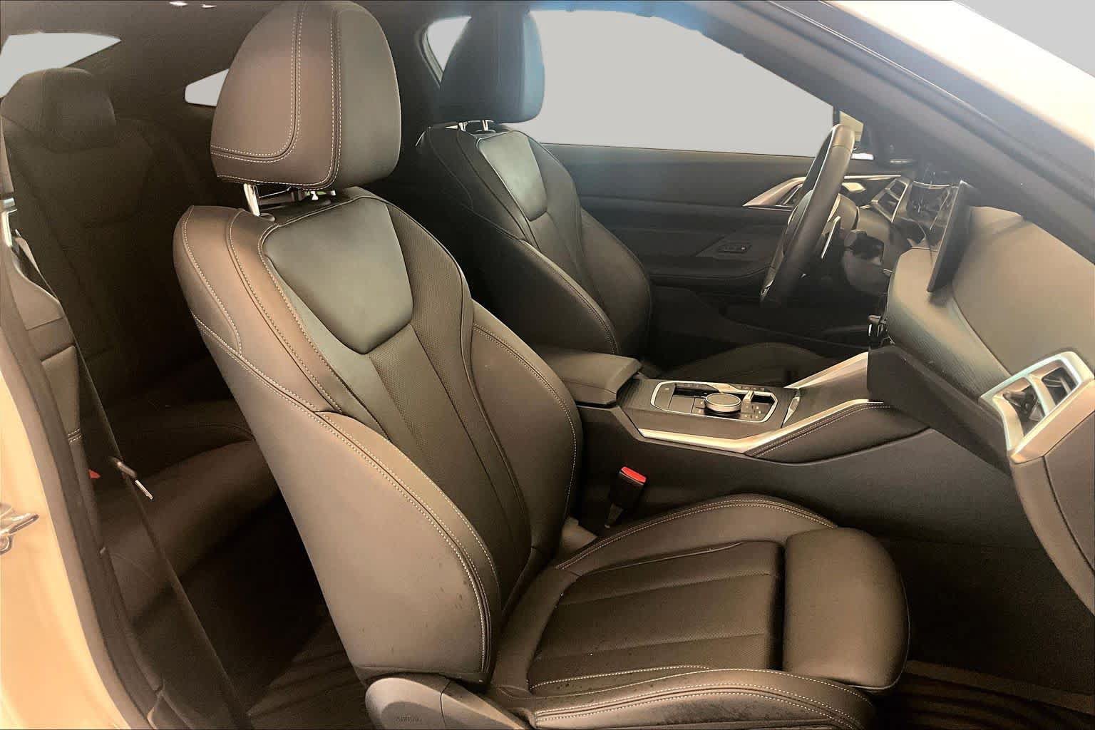 Used 2025 BMW M440i Coupe w/ Premium Package RWD image 8