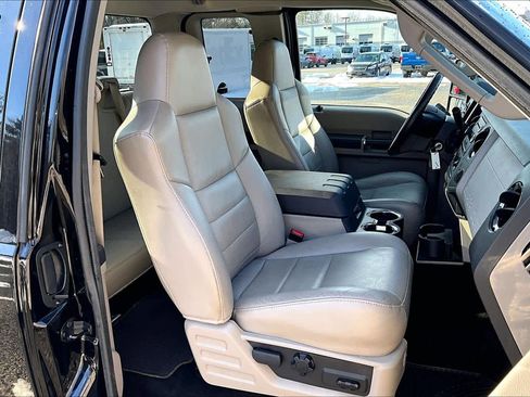 Used 2008 Ford F350 XLT image 7