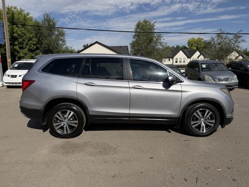 Used 2017 Honda Pilot EX-L image 10