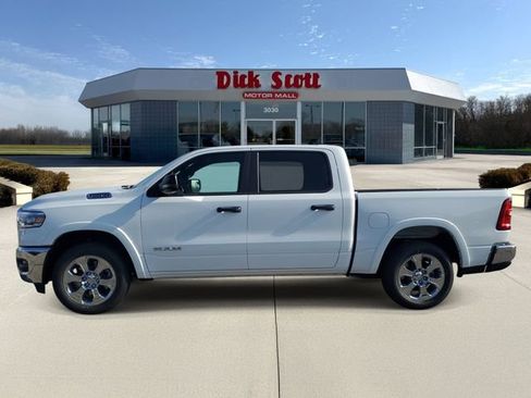 New 2026 RAM 1500 Big Horn AWD/4WD image 5