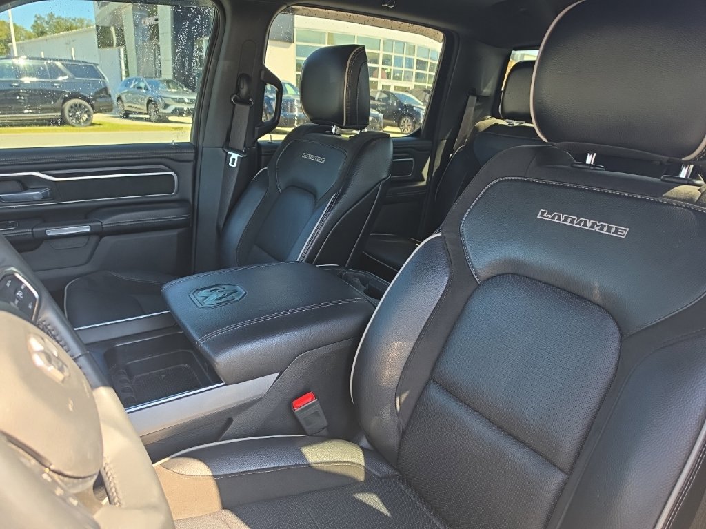 Used 2023 RAM 1500 Laramie AWD/4WD image 11