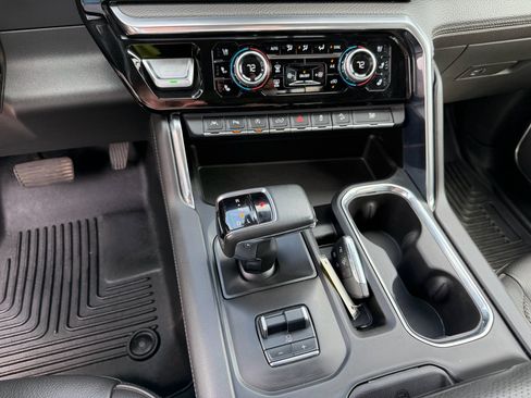 Used 2023 GMC Sierra 1500 Denali w/ Denali Reserve Package AWD/4WD image 27