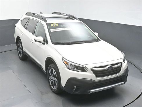 Used 2022 Subaru Outback Limited image 43