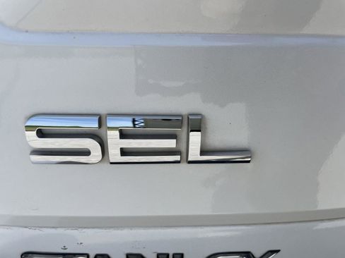 Used 2017 Ford Flex SEL w/ Equipment Group 202A FWD image 36