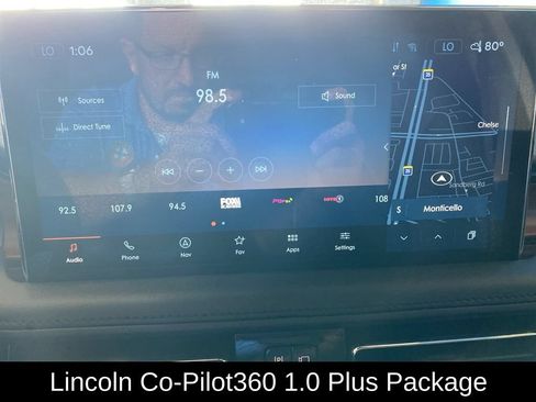 Used 2023 Lincoln Nautilus Reserve w/ Equipment Group 201A AWD/4WD image 2
