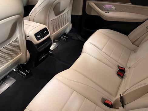 New 2026 Mercedes-Benz GLE 350 4MATIC image 11